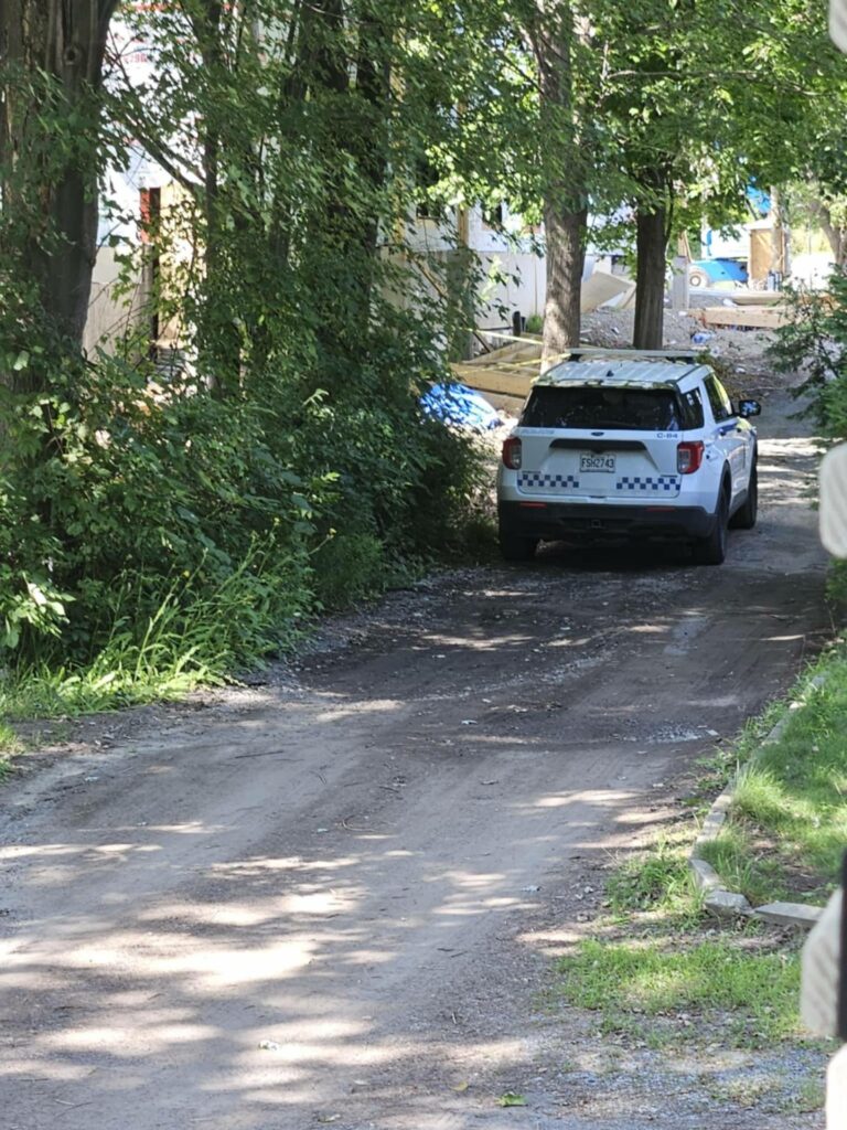 Enquête entourant la découverte d’un corps inanimé à Châteauguay